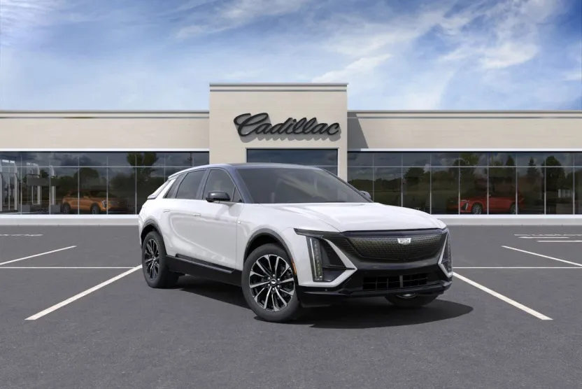 2025 Cadillac Lyriq Sport photo 1