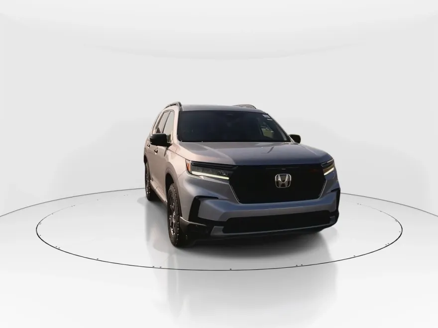 2025 Honda Pilot TrailSport photo 1