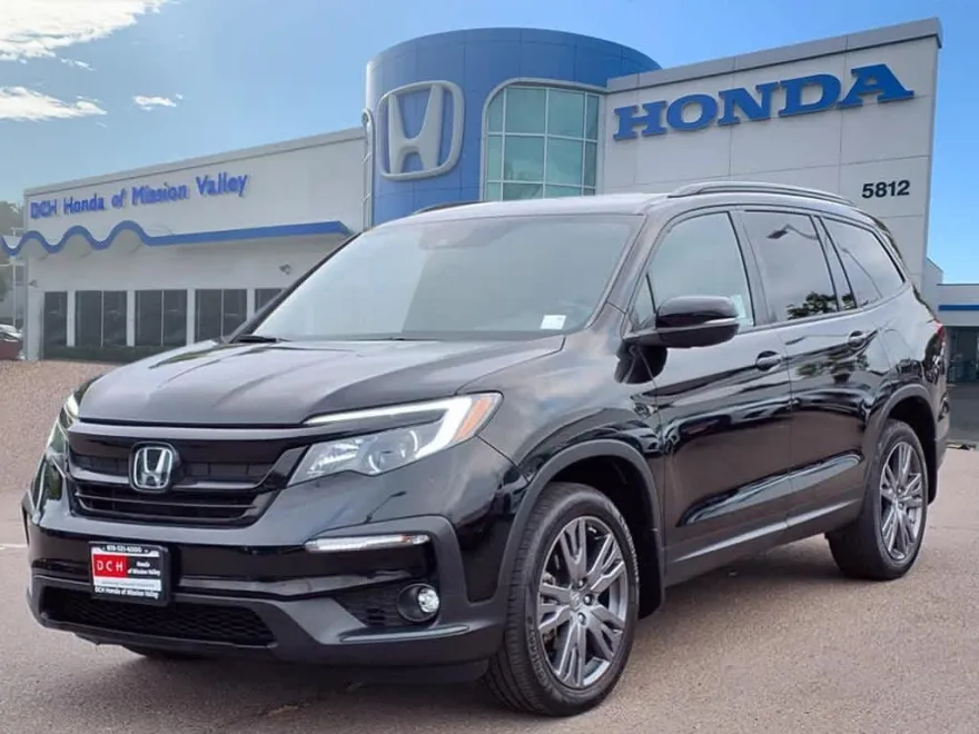 2022 Honda Pilot Sport photo 1