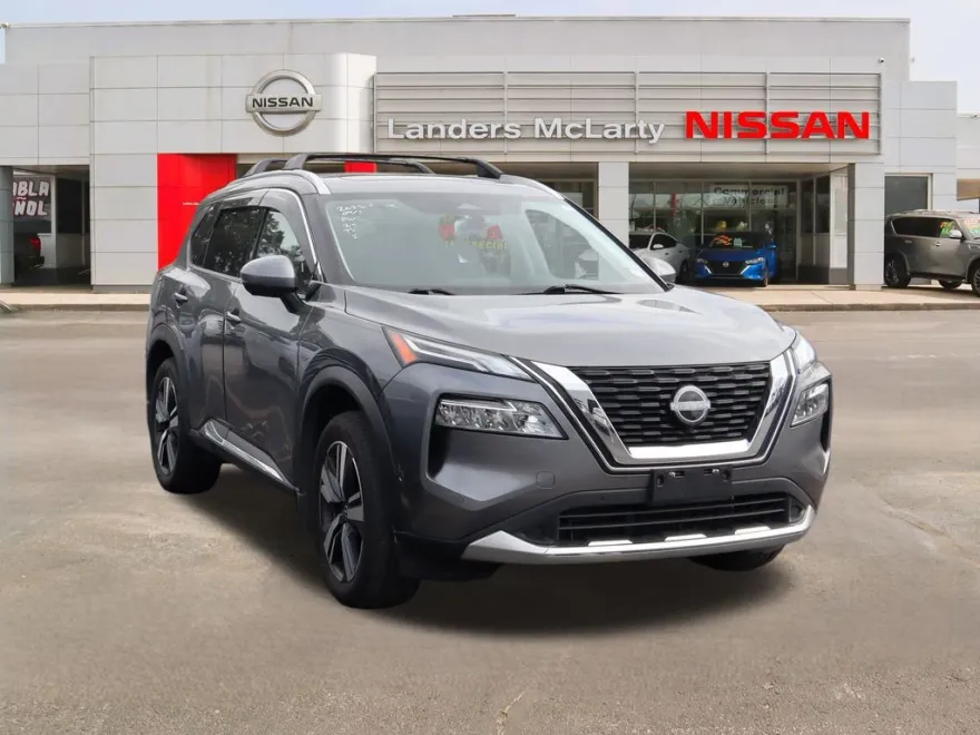 2023 Nissan Rogue Platinum photo 1