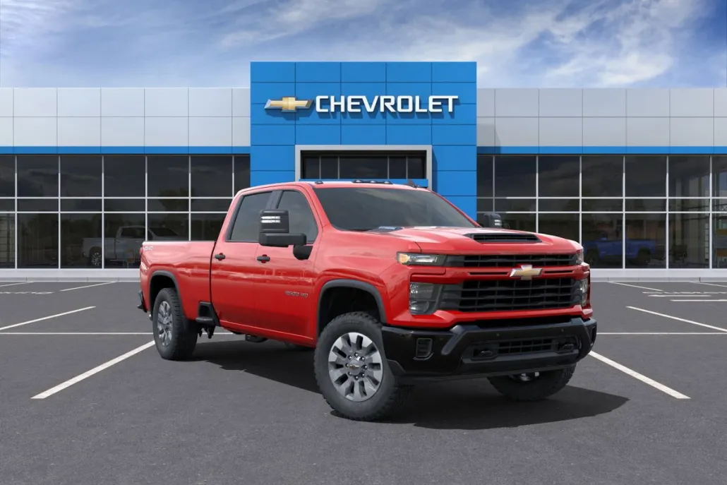 2025 Chevrolet Silverado 2500HD Custom photo 1