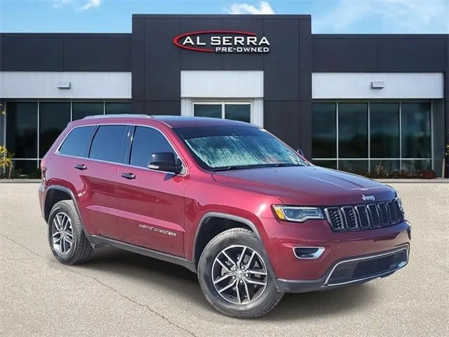 2017 Jeep Grand Cherokee Limited photo 1