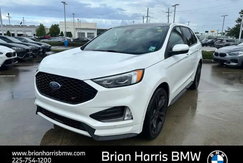 2022 Ford Edge ST photo 1