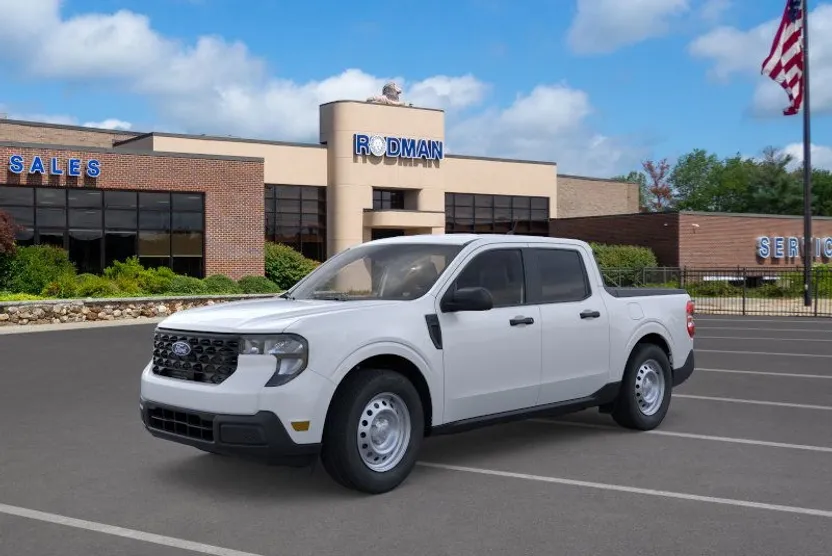 2025 Ford Maverick XL photo 1