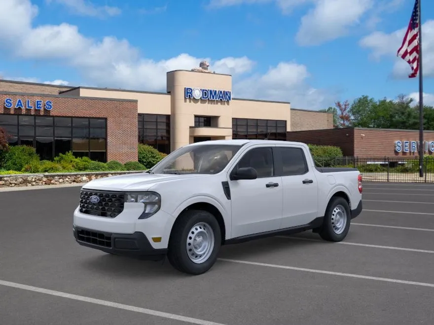 2025 Ford Maverick XL photo 1