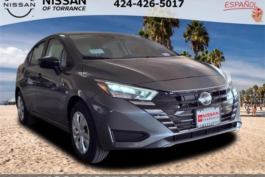 2025 Nissan Versa S photo 1