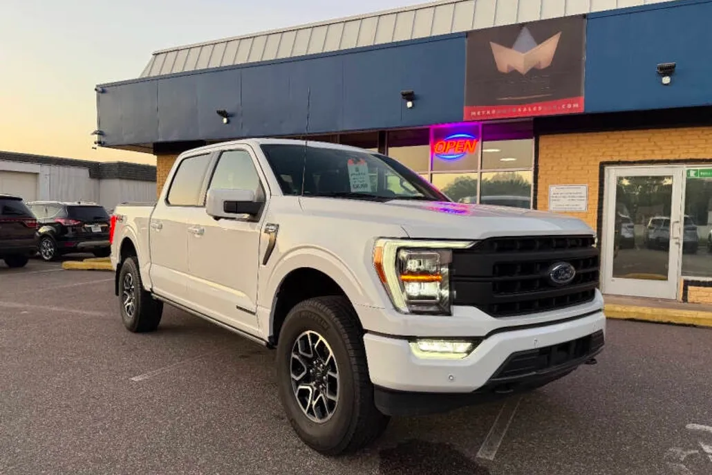 2022 Ford F-150 Lariat photo 1