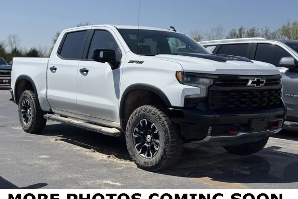 2024 Chevrolet Silverado 1500 ZR2 photo 1