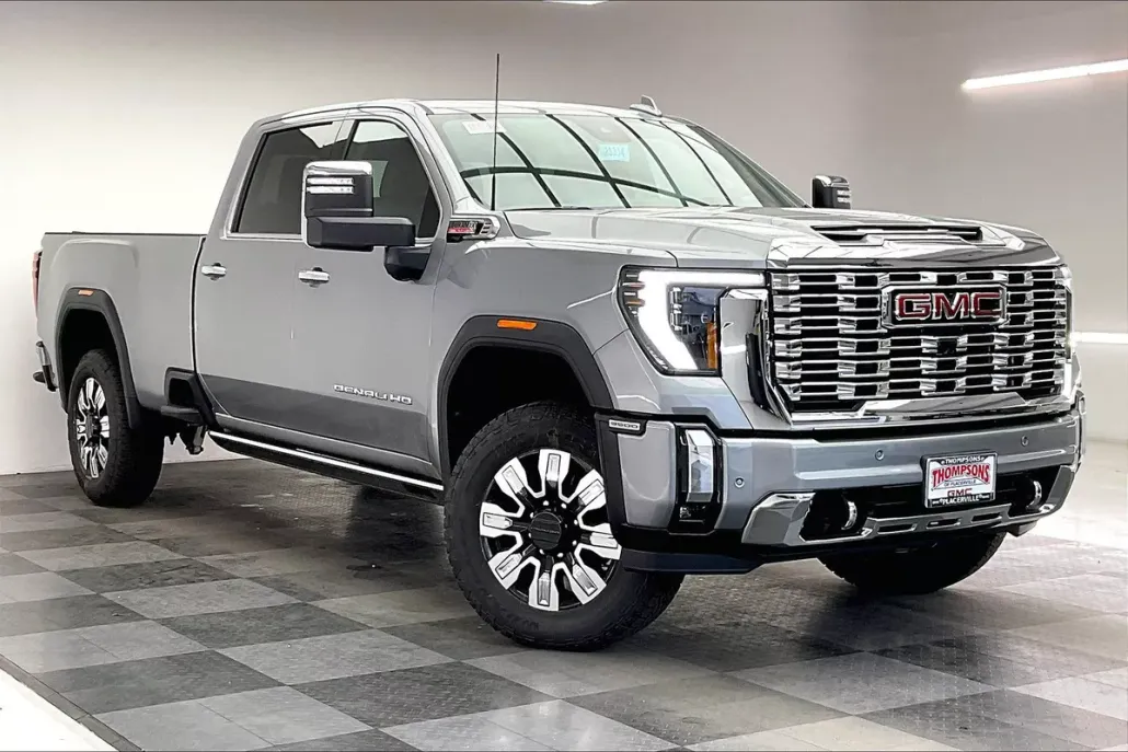 2025 Gmc Sierra 3500 HD Denali photo 1