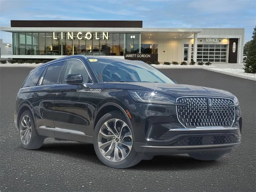 2025 Lincoln Aviator Premiere photo 1
