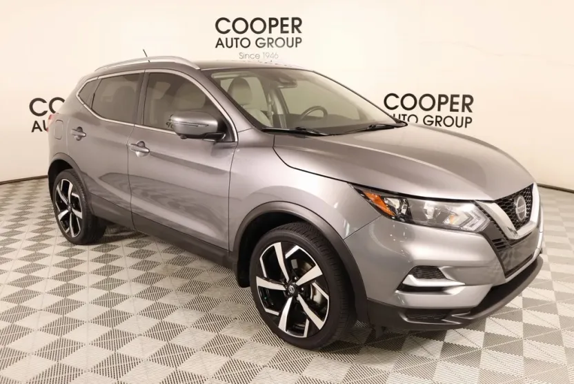 2022 Nissan Rogue Sport SL photo 1