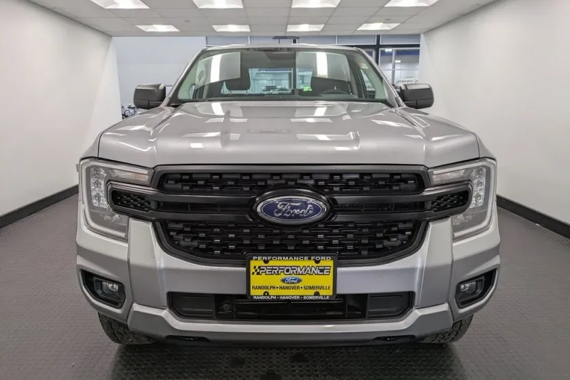 2024 Ford Ranger XL photo 1