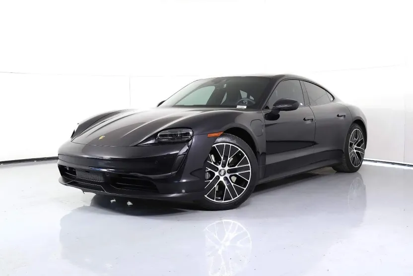 2023 Porsche Taycan S photo 1