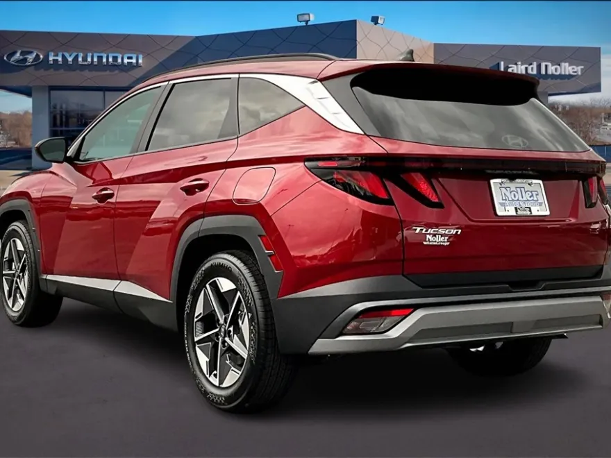2026 Hyundai Tucson SEL photo 1