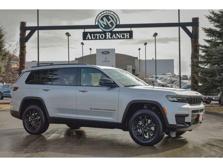 2025 Jeep Grand Cherokee Altitude X photo 1
