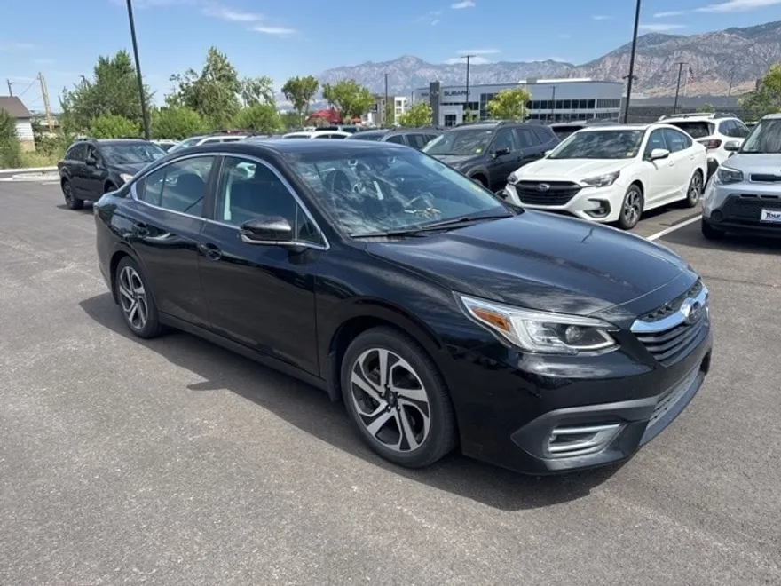 2022 Subaru Legacy Limited photo 1