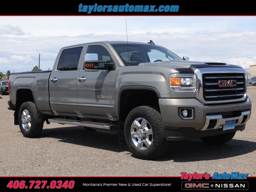 2017 Gmc Sierra SLT photo 1
