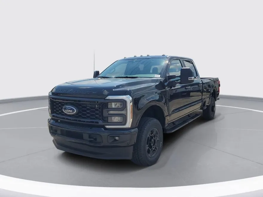 2026 Ford F-350 XL photo 1