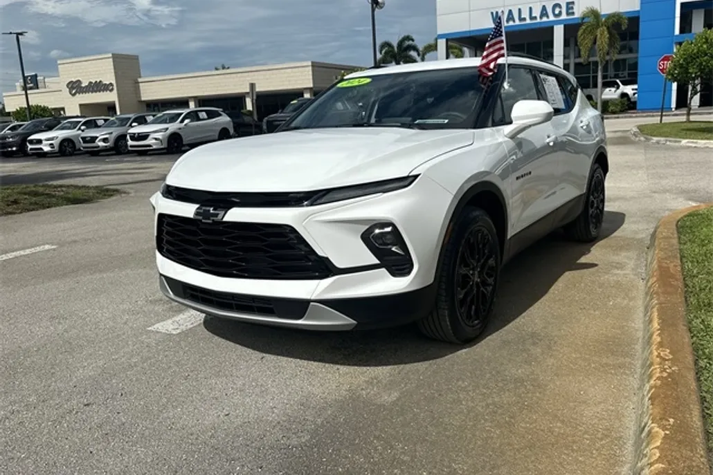 2024 Chevrolet Blazer 2LT photo 1