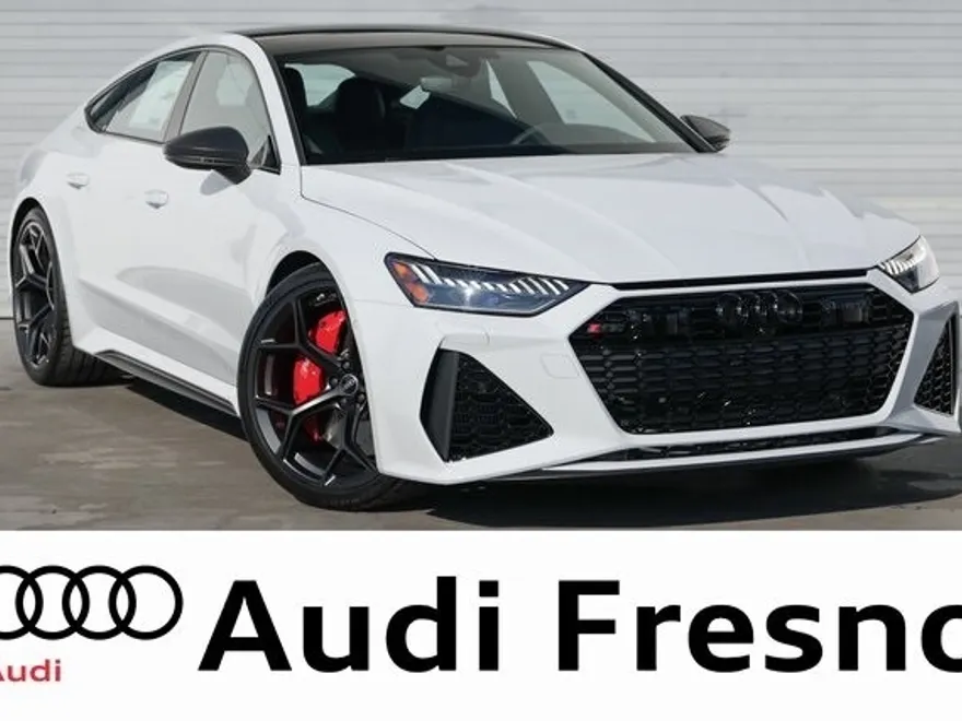 2025 Audi RS 7 photo 1