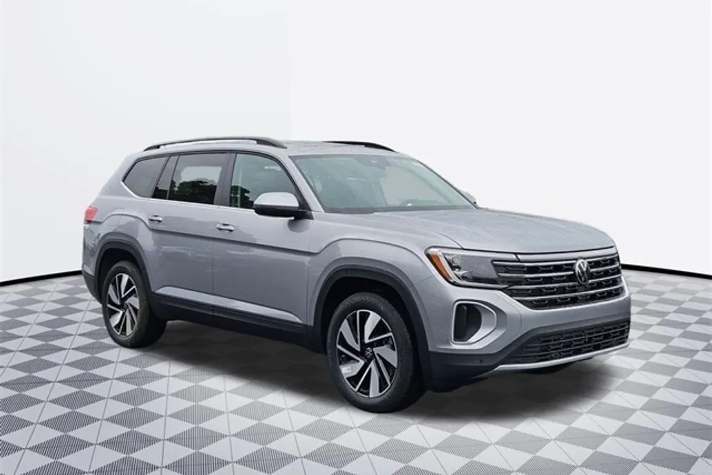 2026 Volkswagen Atlas SE Technology photo 1