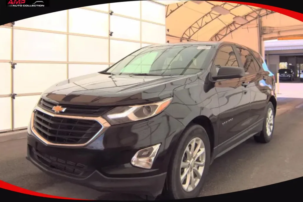 2020 Chevrolet Equinox LS photo 1