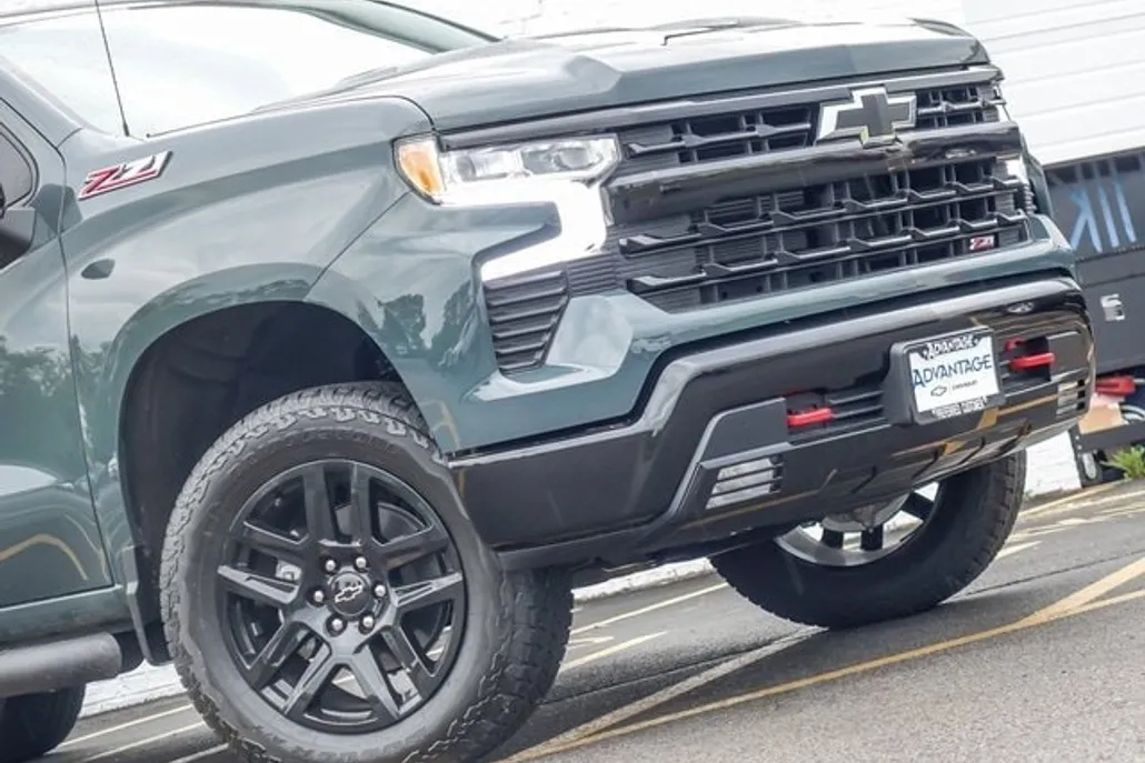 2026 Chevrolet Silverado 1500 LT Trail Boss photo 1