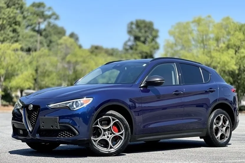 2021 Alfa Romeo Stelvio Sport Base photo 1