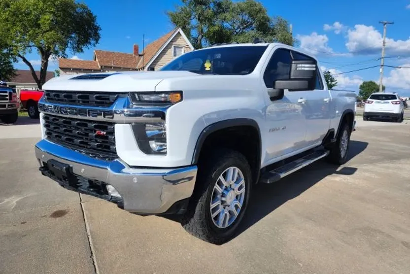 2020 Chevrolet Silverado 2500HD LT photo 1