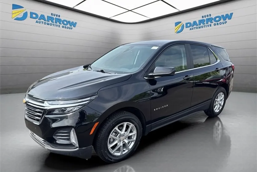 2024 Chevrolet Equinox LT photo 1