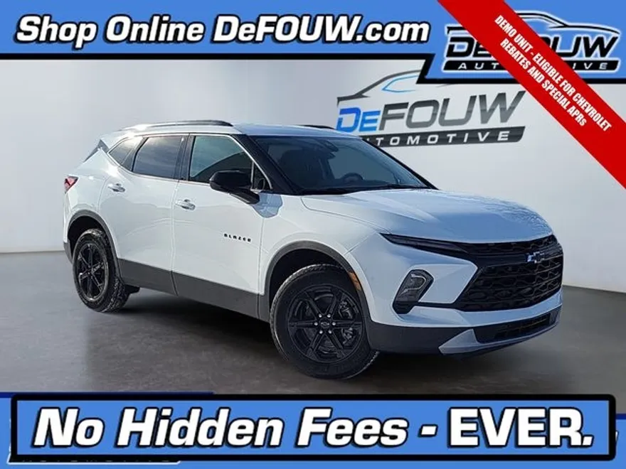 2025 Chevrolet Blazer 2LT photo 1
