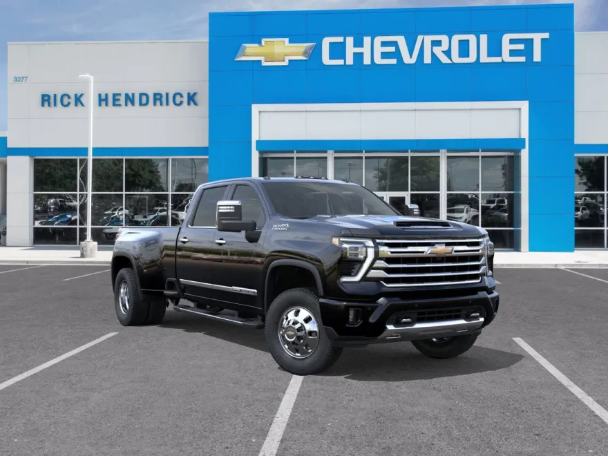 2026 Chevrolet Silverado 3500HD High Country photo 1