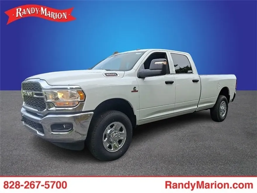 2023 Ram 3500 Tradesman photo 1