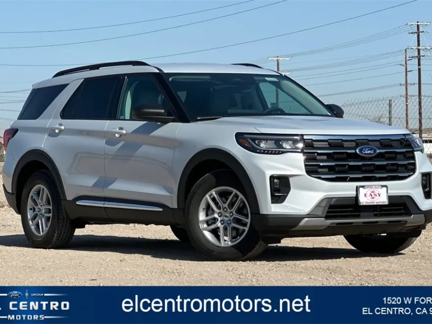 2025 Ford Explorer photo 1