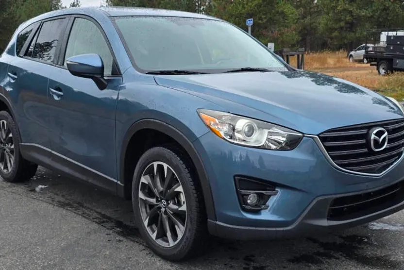 2016 Mazda CX-5 Grand Touring photo 1