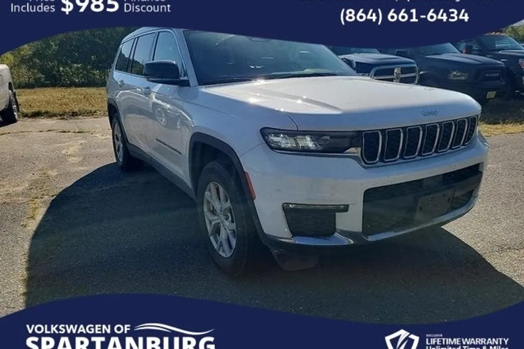 2023 Jeep Grand Cherokee Limited photo 1