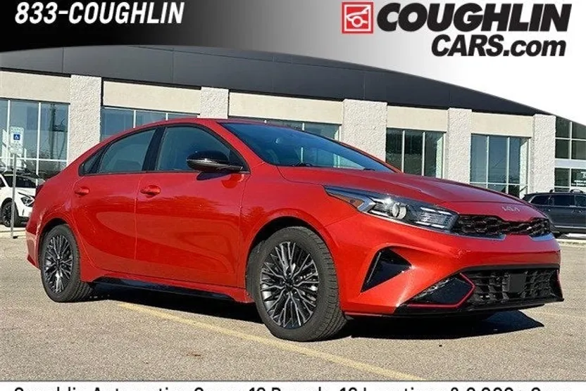 2024 Kia Forte GT-Line photo 1