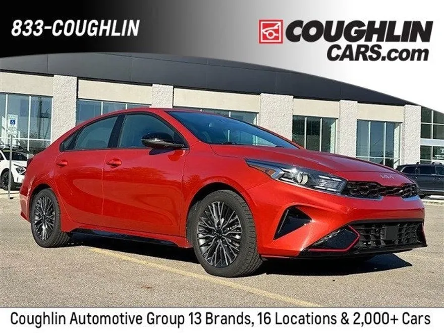 2024 Kia Forte GT-Line photo 1