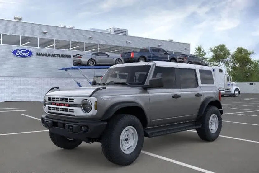 2025 Ford Bronco Heritage photo 1
