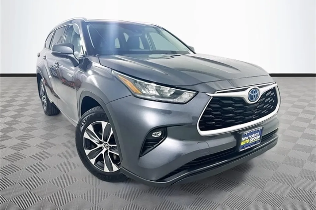 2020 Toyota Highlander Hybrid XLE photo 1