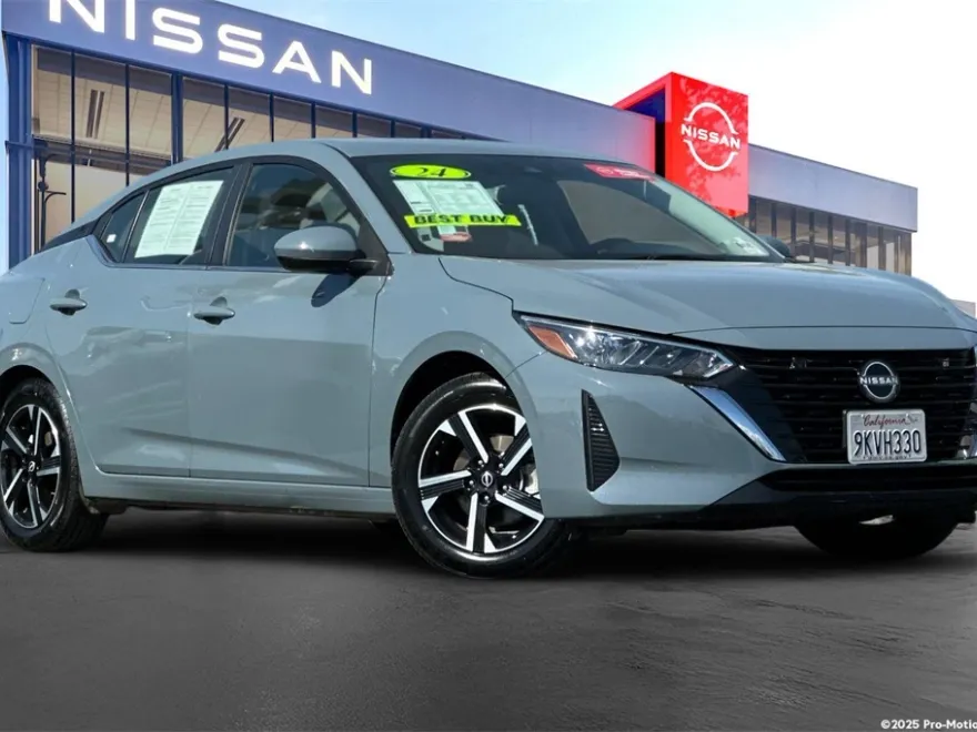 2024 Nissan Sentra SV photo 1
