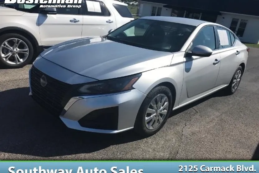2023 Nissan Altima 2.5 S photo 1