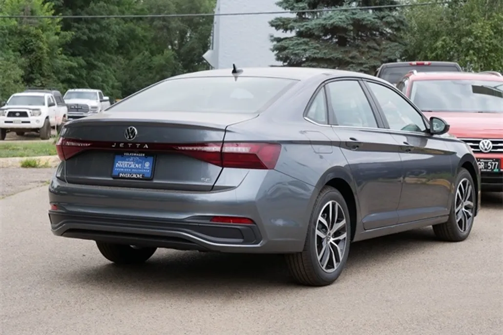 2025 Volkswagen Jetta 1.5T SE photo 1