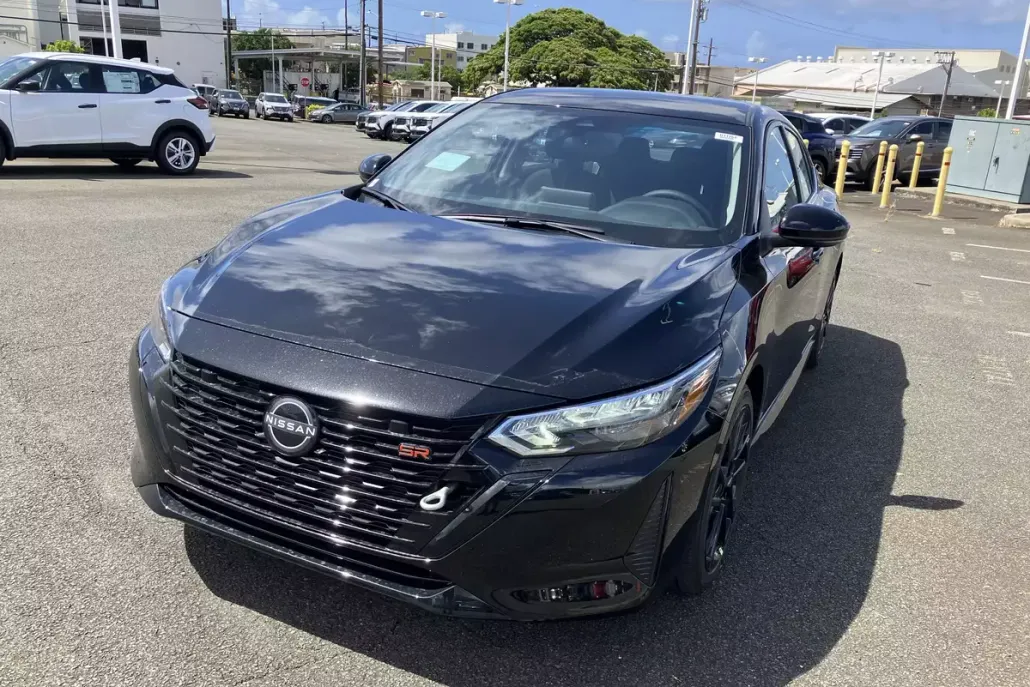 2025 Nissan Sentra SR photo 1