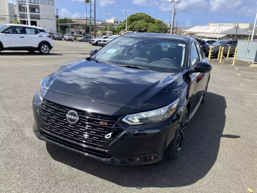 2025 Nissan Sentra SR photo 1