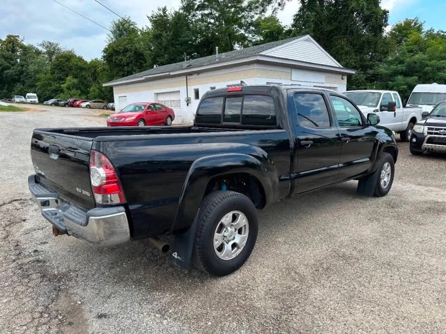 2014 Toyota Tacoma V6 photo 1