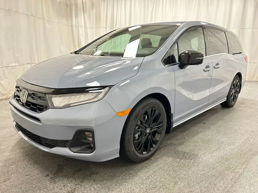 2026 Honda Odyssey photo 1
