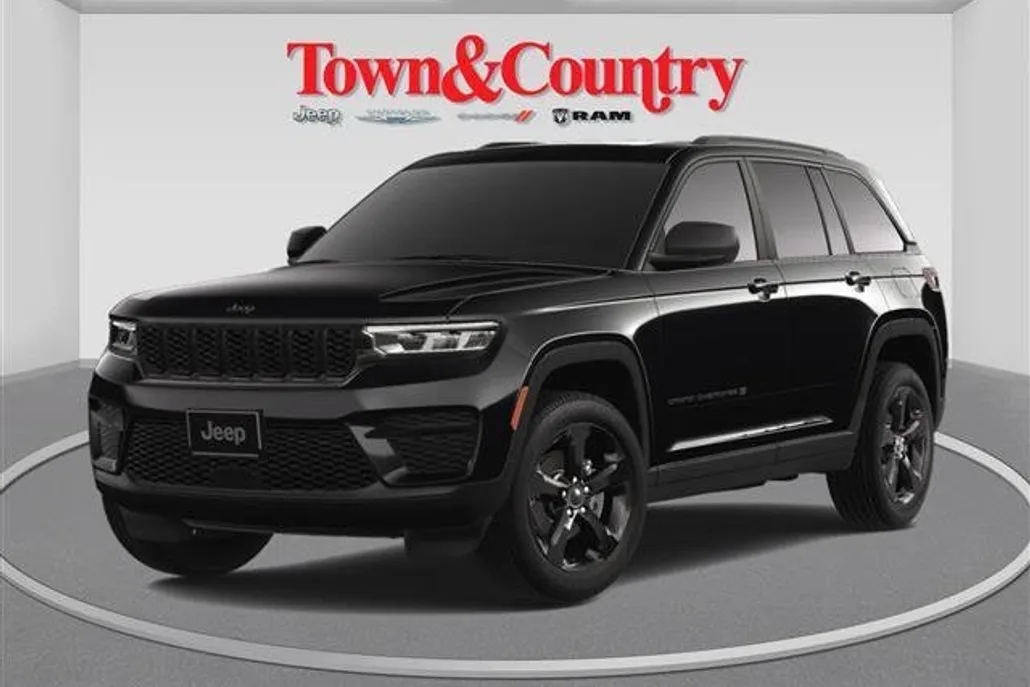 2025 Jeep Grand Cherokee Altitude photo 1