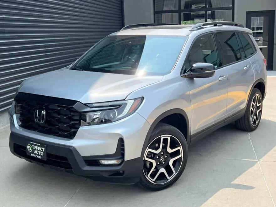 2022 Honda Passport Elite photo 1