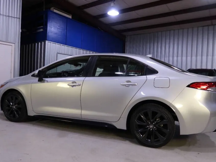 2024 Toyota Corolla Hybrid SE photo 1